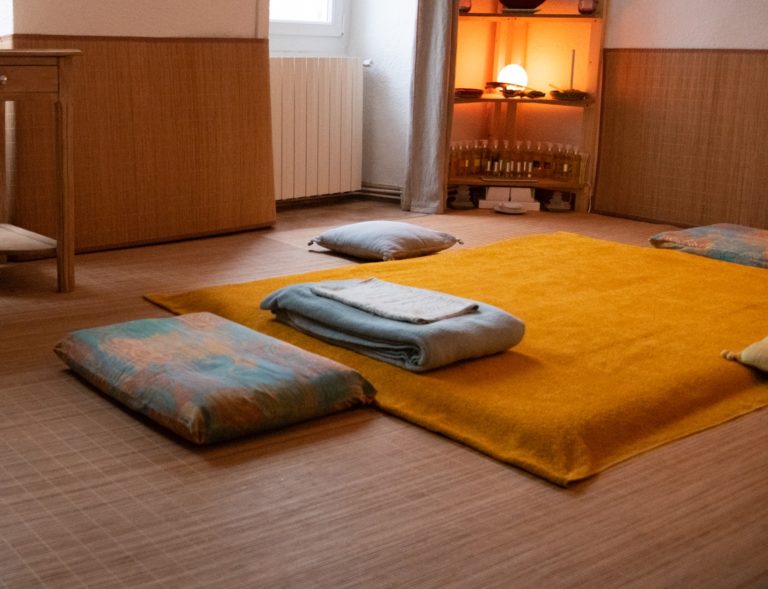 salle massage 768x589