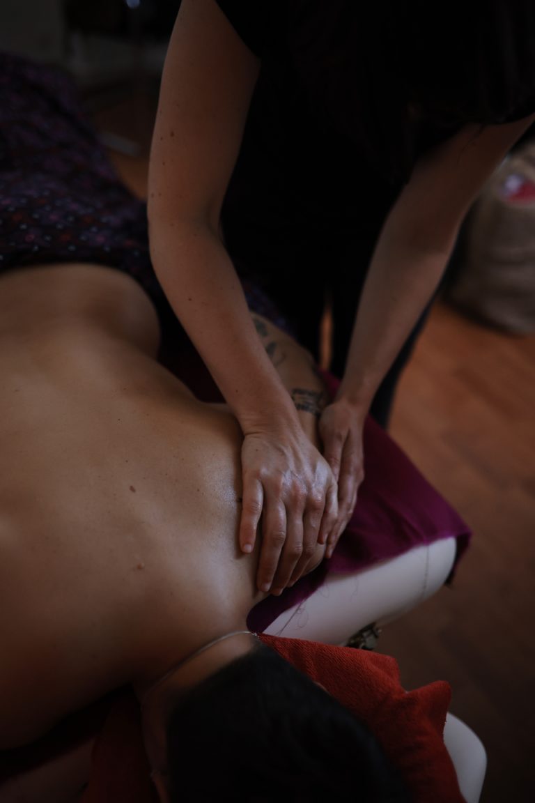 Salon de Massage Mathilde @Margaux Martins 13 768x1152