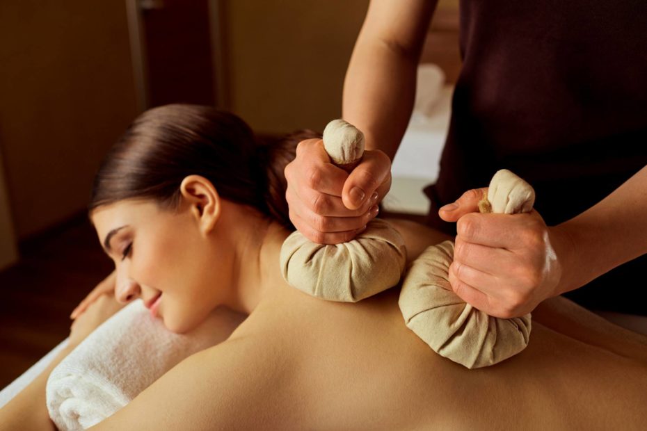 massage aux pochons france massage