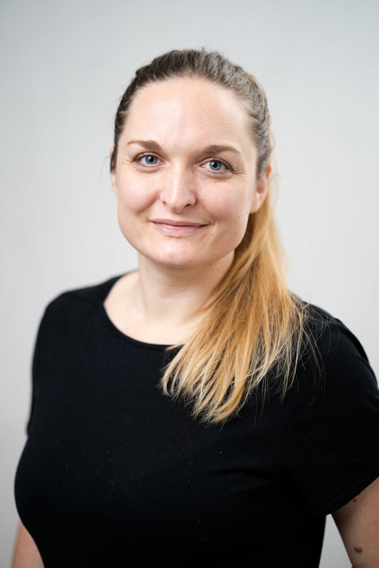 2022 02 02 152439 2000px 768x1152