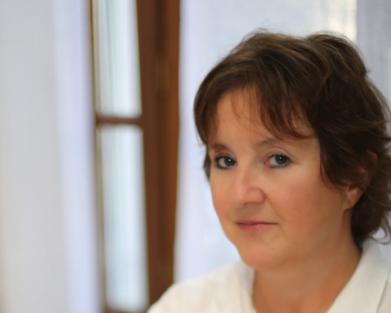 10092019 828B9556 2 1 768x615