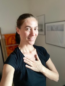 Cécile Pavia Formatrice et Praticienne Massage (prévention, accompagnement à la santé et bien-être des seniors) place picture