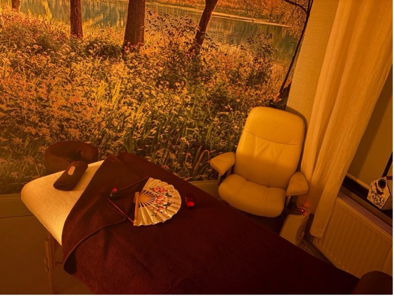 salle de massage 768x577