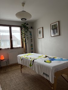 Françoise VANOTTI-Massages Energétiques Shiatsu et Réflexologie -Allevard place picture