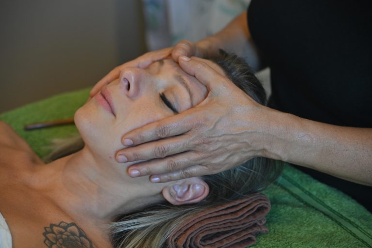 Massage Karen septembre 2025 83 Copie 768x512