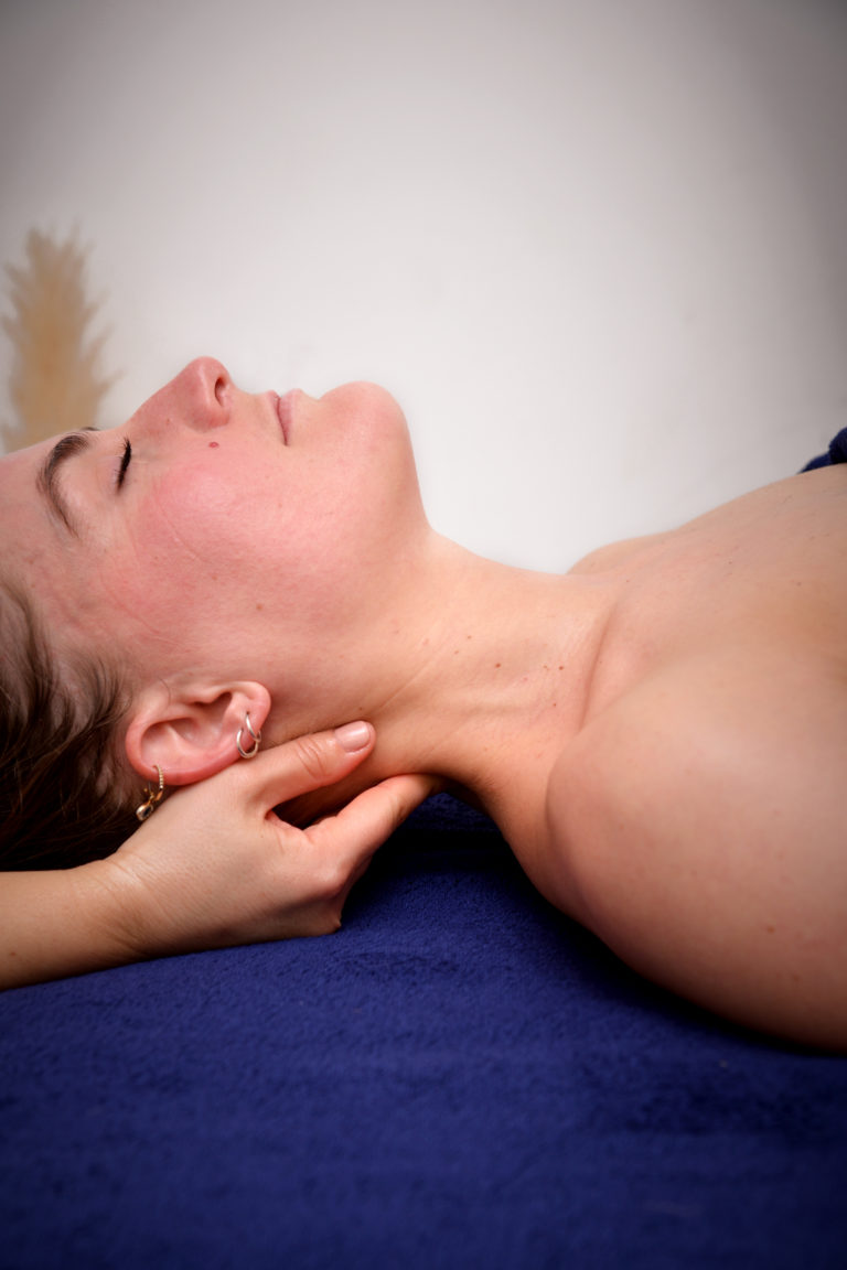 MASSAGE RAPH 3027 768x1152